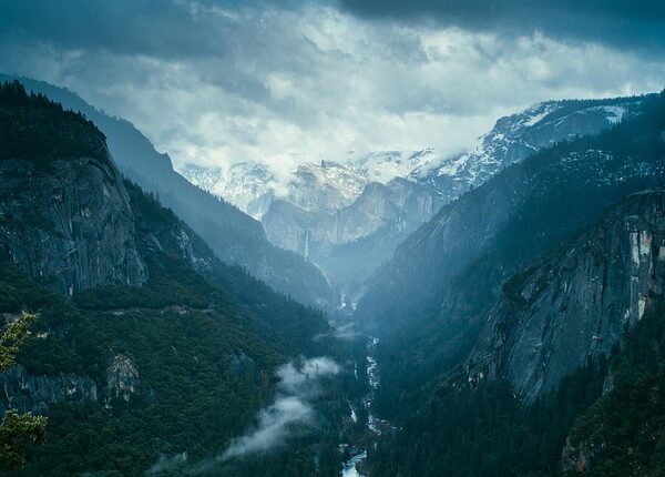 Useful Tips for Hiking in Yosemite
